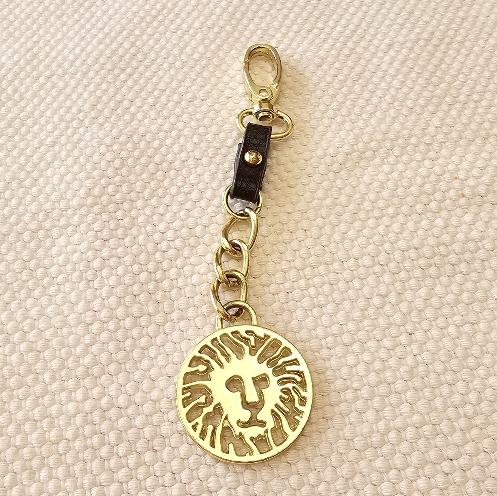 SALE ANNE KLEIN Vintage Lion Cutout Bag Charm Keychain Gold Black Leather